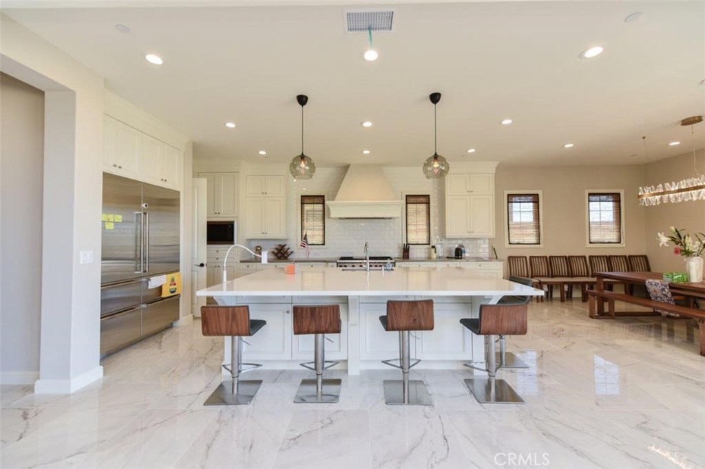 Bella Vista - Residential Lease