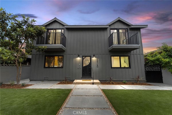 2428 GLYNDON AVE, VENICE, CA 90291 - Image 8fa2ba83aebb72974a8915079caba2af/3577080504