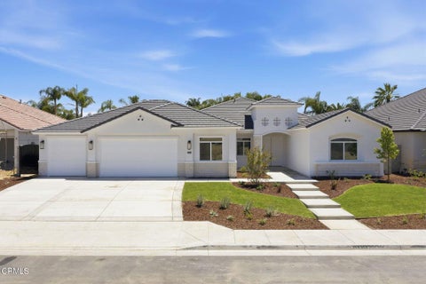 Photo of 13544 Velma Pearl Way, Bakersfield, CA 93314 (MLS # V1-39301)