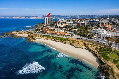 Photo of 939 Coast Blvd Blvd #6F, La Jolla, CA 92037 (MLS # 260018094SD)