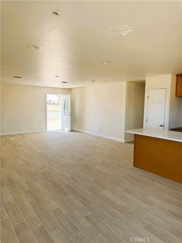 9348 S loop Boulevard