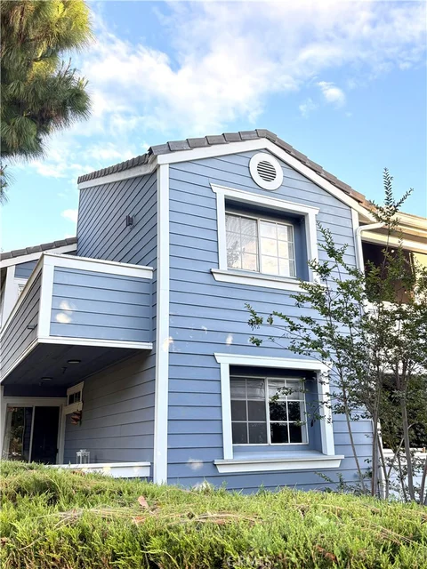 101 South Lakeview Avenue Unit 101E, Placentia, CA 92870 - MLS#: OC26133433