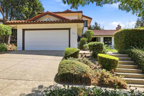 Photo of 16710 Trail Drive, Morgan Hill, CA 95037 (MLS # ML82057586)