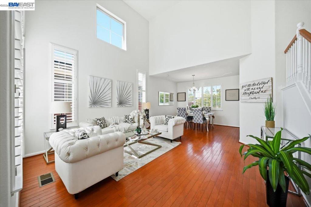2441 Johns Way