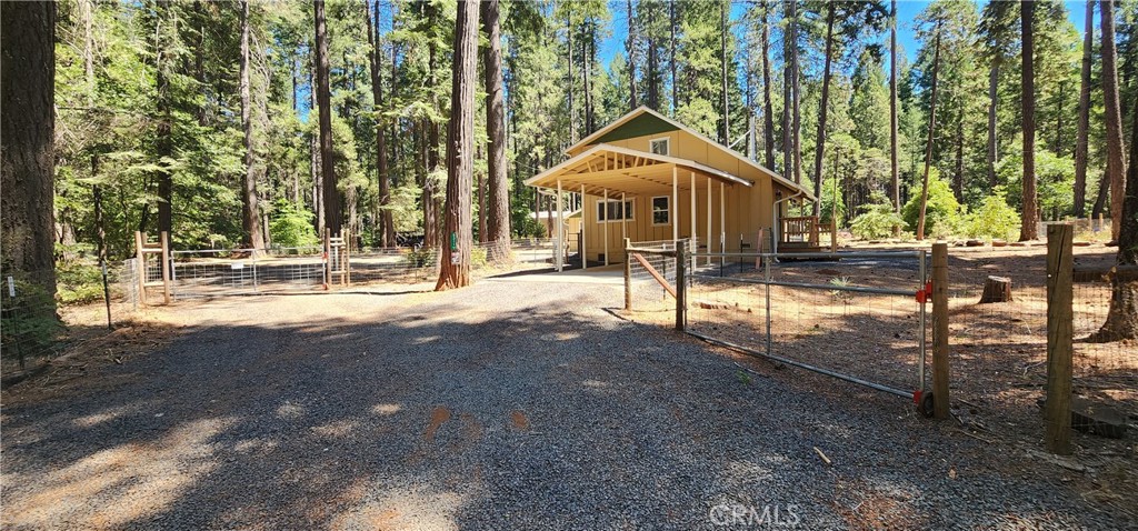 6311 Rambling Way