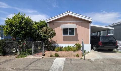1461 W Mission Boulevard Unit 10, Pomona, CA 91766 - MLS#: IG25083670