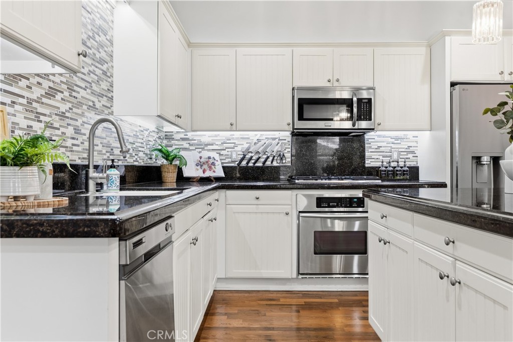 16 Orange Blossom Circle