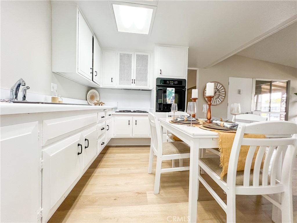 13181 Del Monte Dr., M12-38E