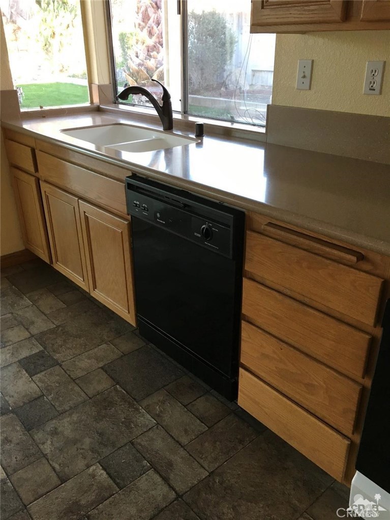 Rancho Del Oro - Residential