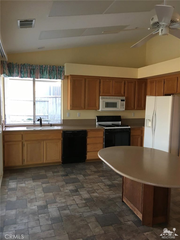 Rancho Del Oro - Residential