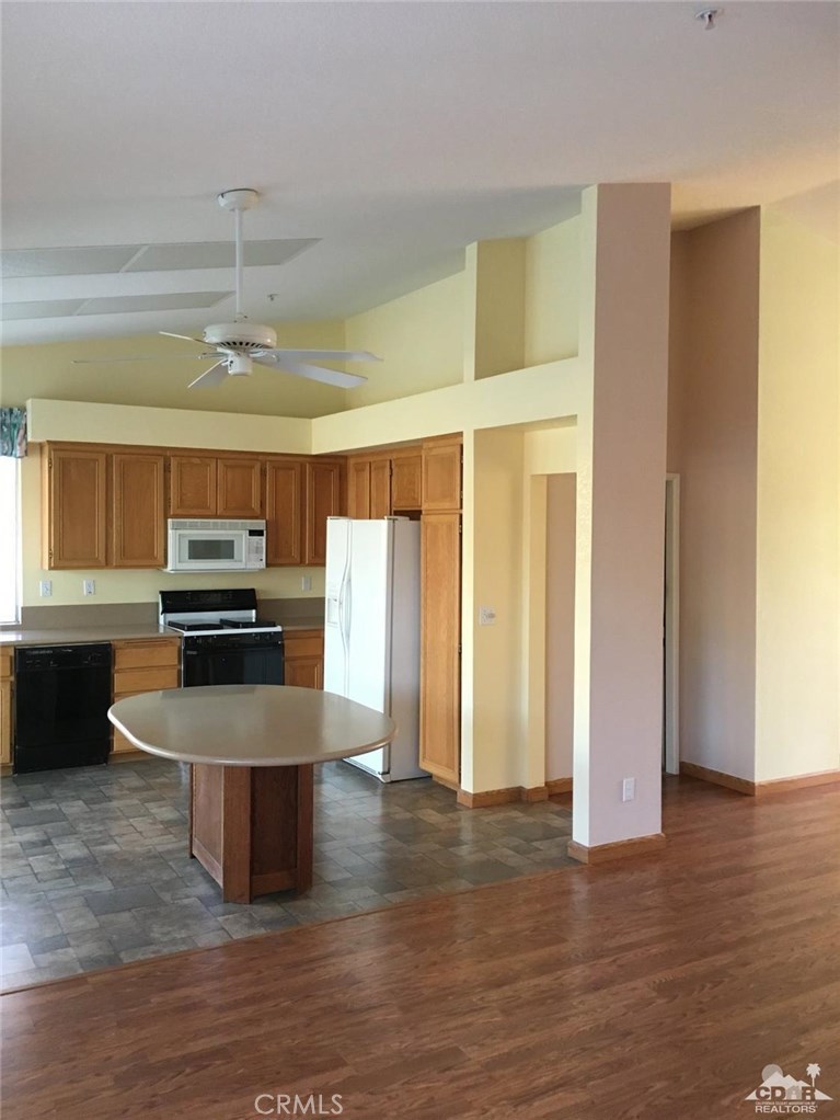 Rancho Del Oro - Residential