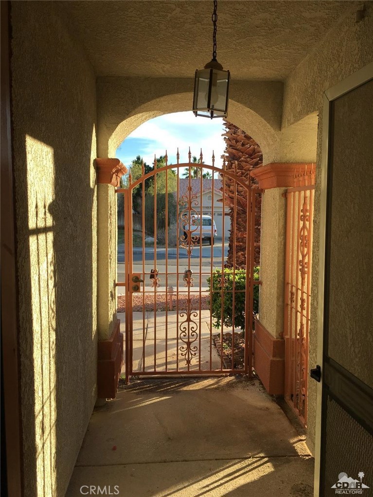 Rancho Del Oro - Residential