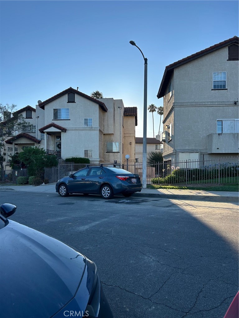 621 Hazel Avenue