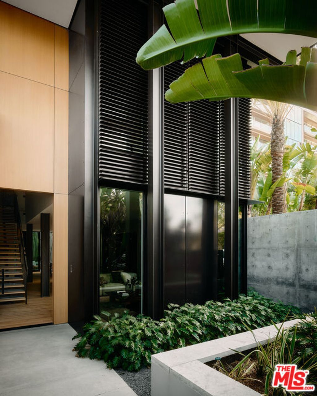 Photo of 8850 Rosewood Avenue, West Hollywood, CA 90048 (MLS # 25513793)