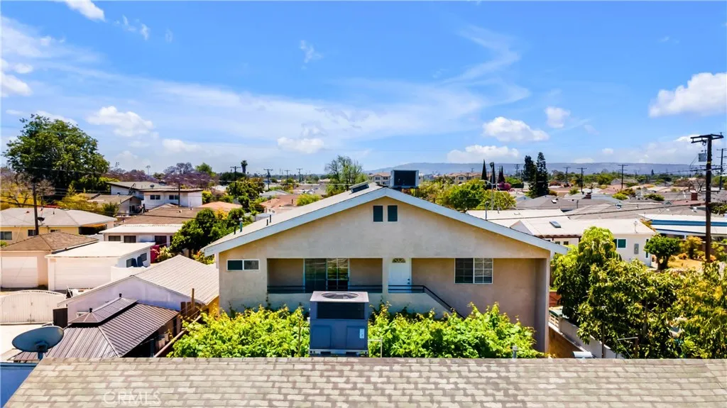 Gardena, California 90249, United States, 6 Bedrooms Bedrooms, ,4 BathroomsBathrooms,Residential,Active,161351