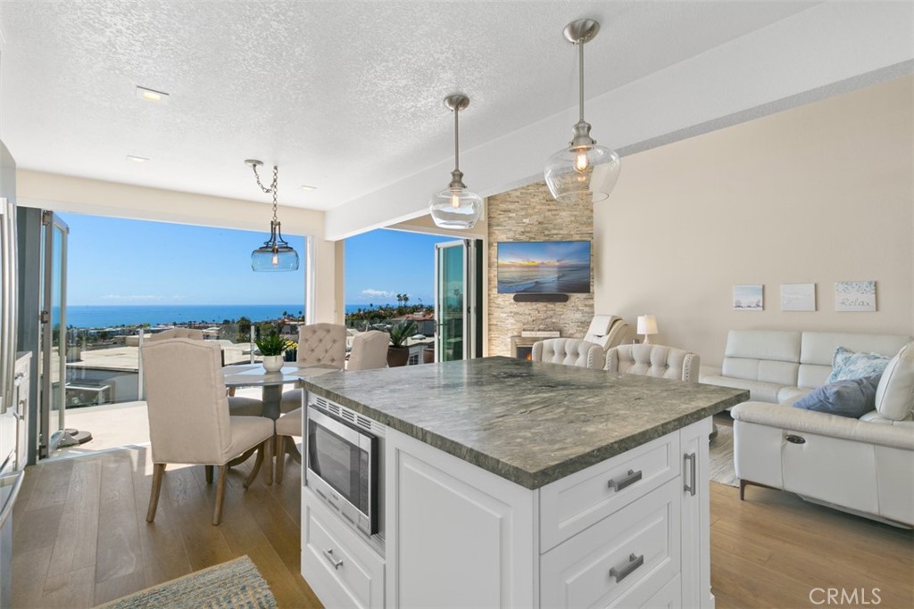 Casa Dana (CD) - Residential Lease