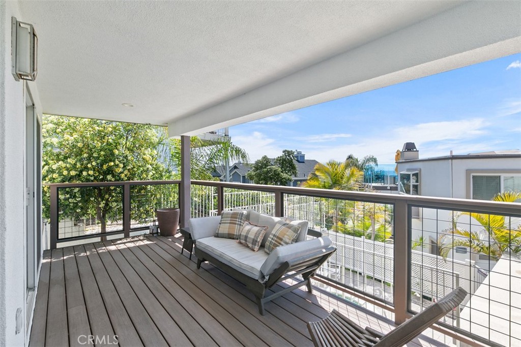 Casa Dana (CD) - Residential Lease