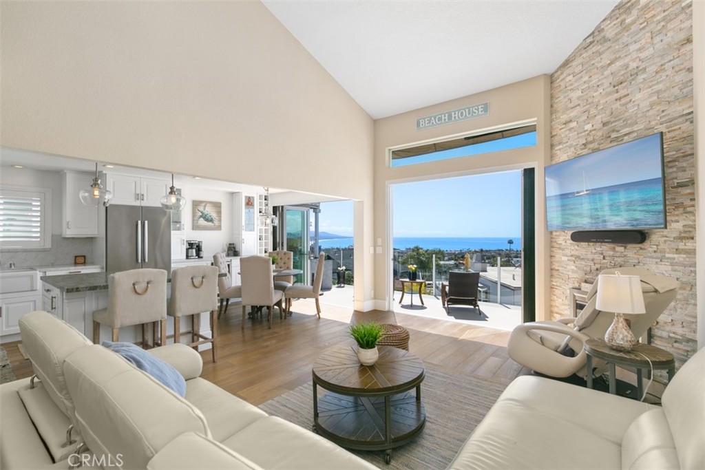 Casa Dana (CD) - Residential Lease