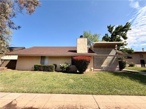 Photo of 366 E El Paso Avenue #101, Fresno, CA 93720 (MLS # FR26092282)