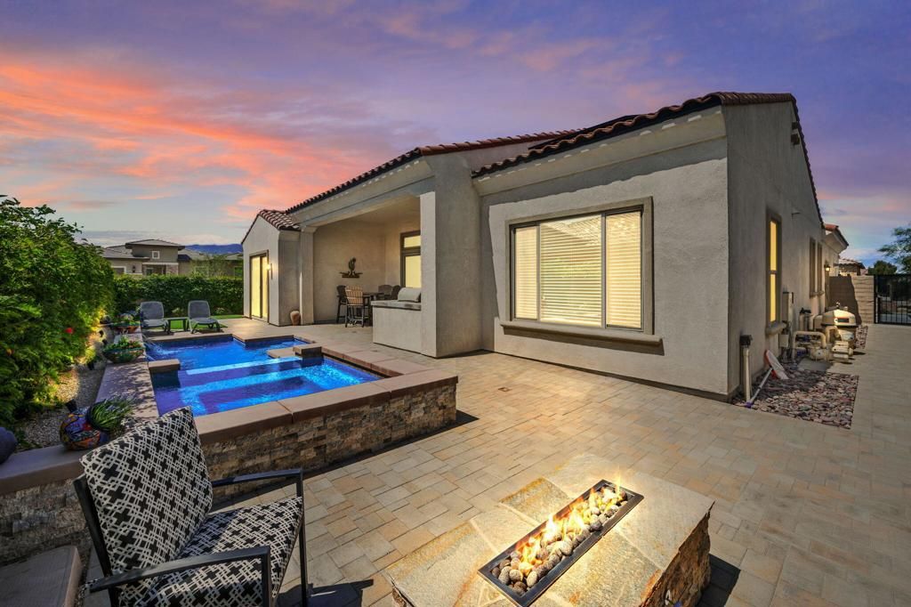 listing image 130723982519364331798