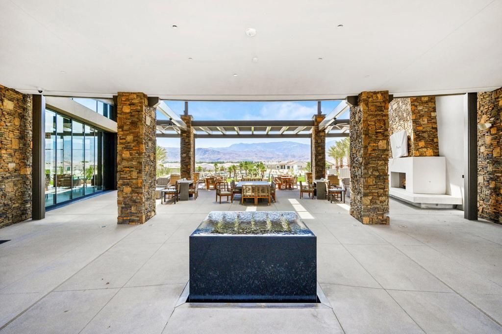 listing image 130723273849210230897