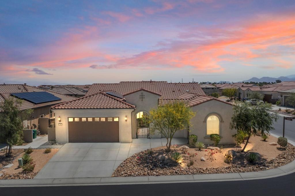 listing image 130729010771618625301