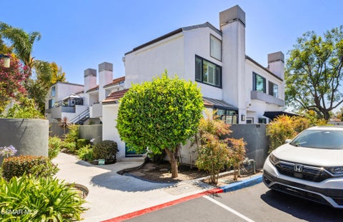 Photo of 1191 Tivoli Lane #71, Simi Valley, CA 93065 (MLS # 226004704)