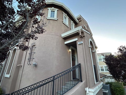 Photo of 326 Olive Hill Drive, San Jose, CA 95125 (MLS # ML82061269)