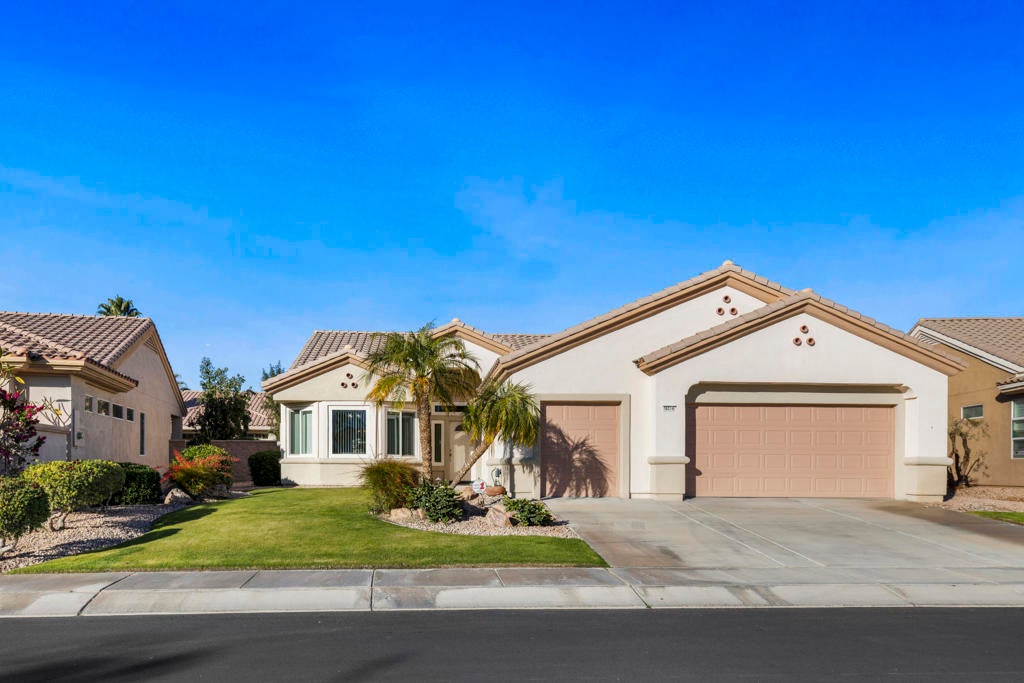 78214 Grape Arbor Avenue