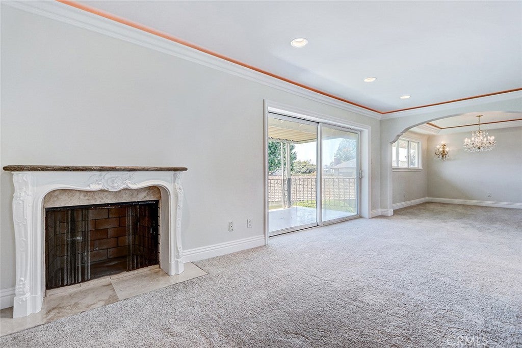 22937 Nadine Circle B