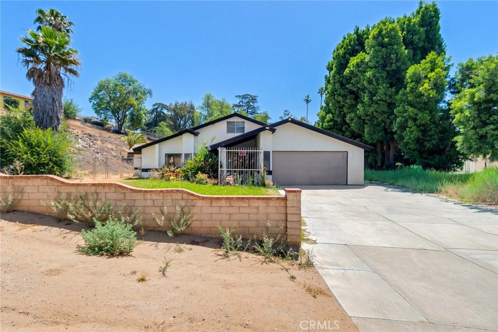 4848 Sedgwick