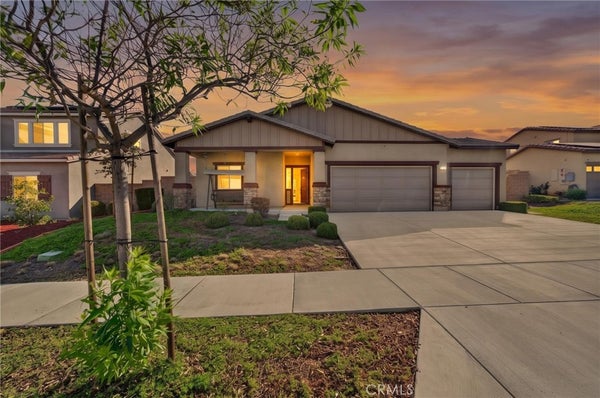 3272 STARGAZER ST, HEMET, CA 92543 - Image 8fbe053da8ae2bb5dc67166b37e114bd/985355855