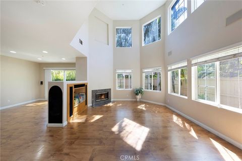 Photo of 907 Somerville, Irvine, CA 92620 (MLS # OC26116313)