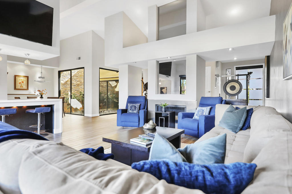 The Lakes Country Cl - Residential