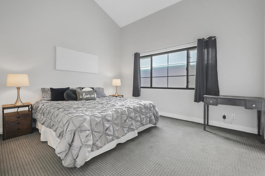 The Lakes Country Cl - Residential