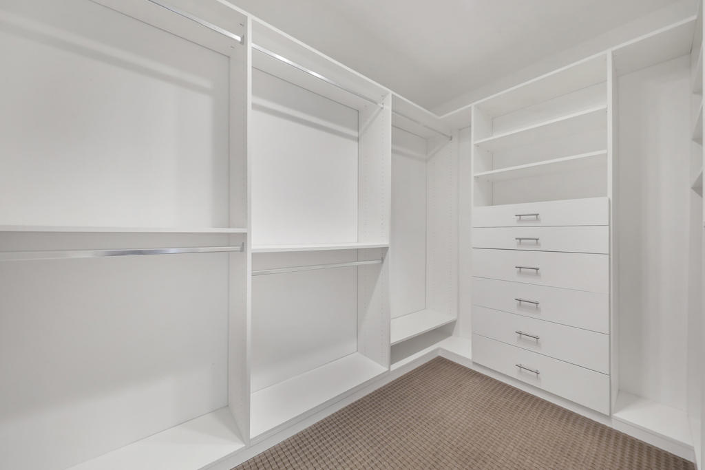 The Lakes Country Cl - Residential