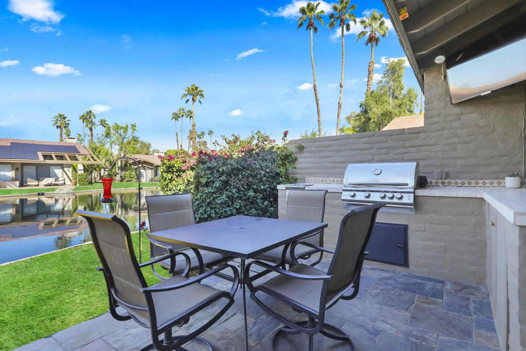 The Lakes Country Cl - Residential