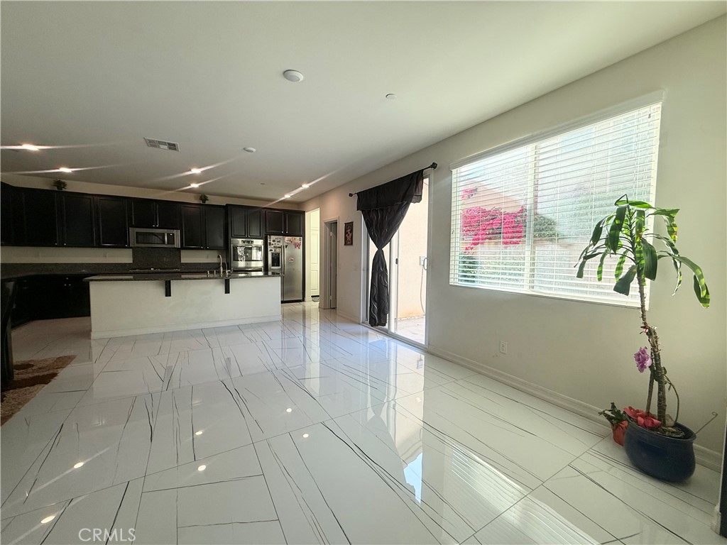 Toscana Series (West Creek Collection) (TSCNA) - Residential Lease