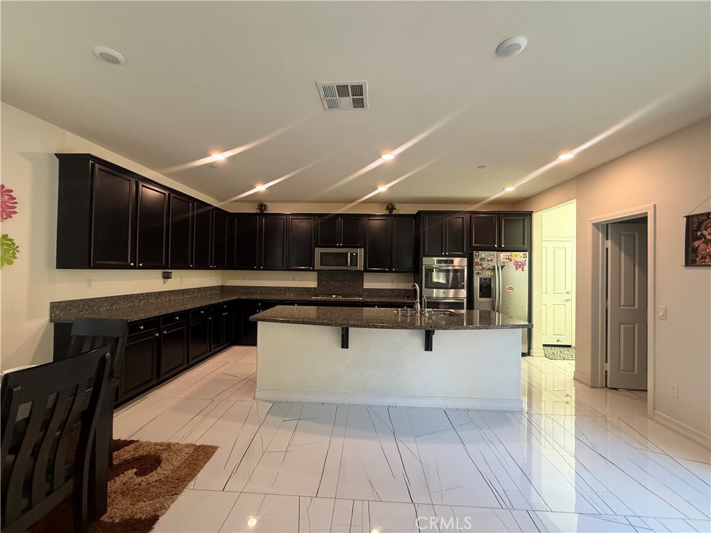 Toscana Series (West Creek Collection) (TSCNA) - Residential Lease