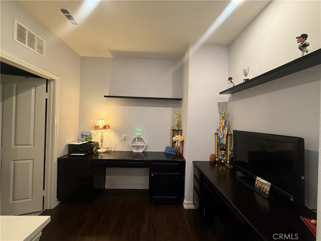 Toscana Series (West Creek Collection) (TSCNA) - Residential Lease