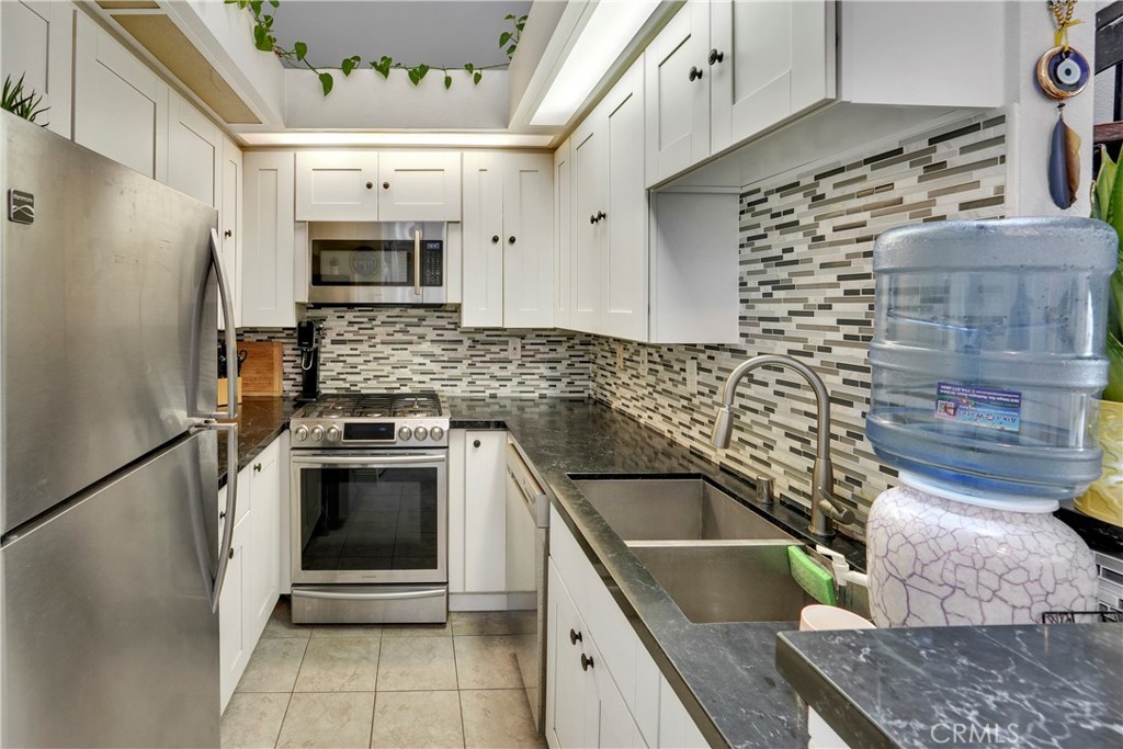 17151 Corbina Ln 206