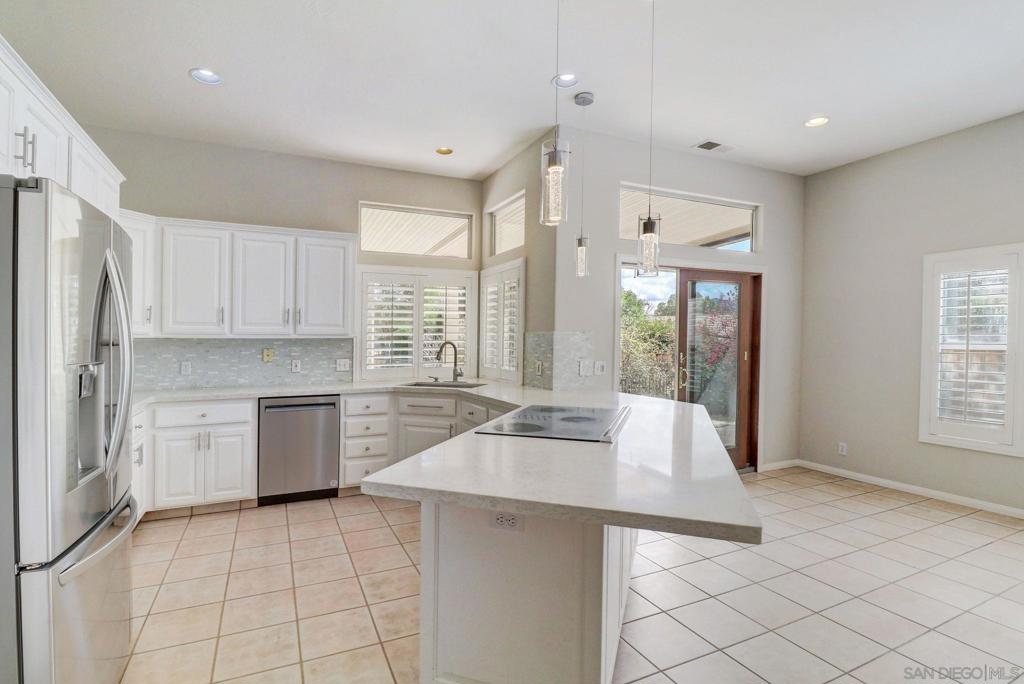 Ramona - Residential