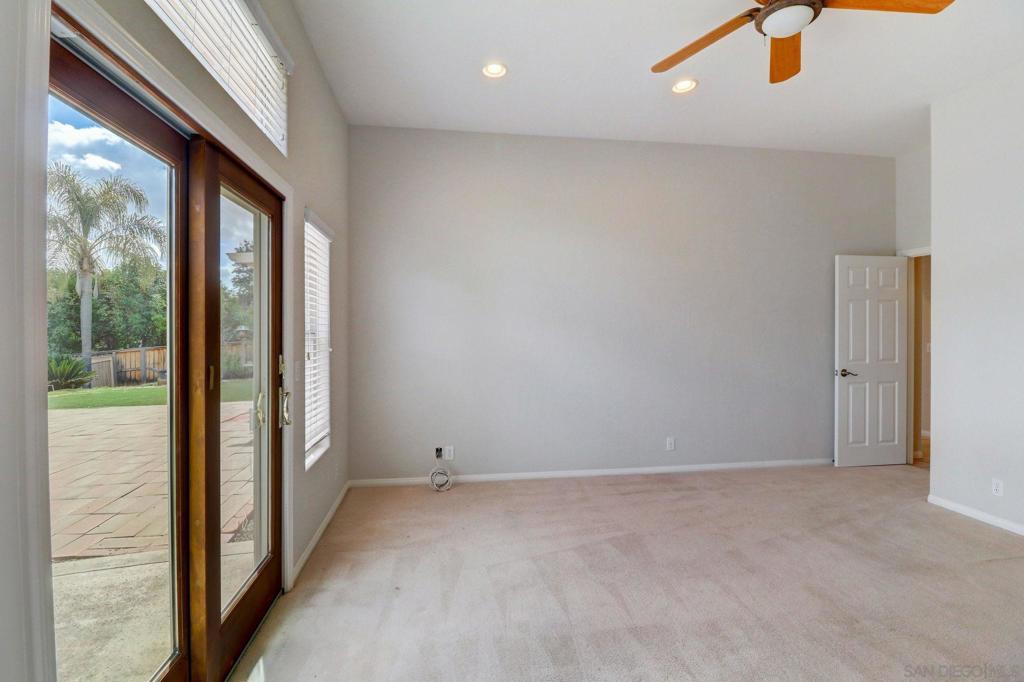 Ramona - Residential