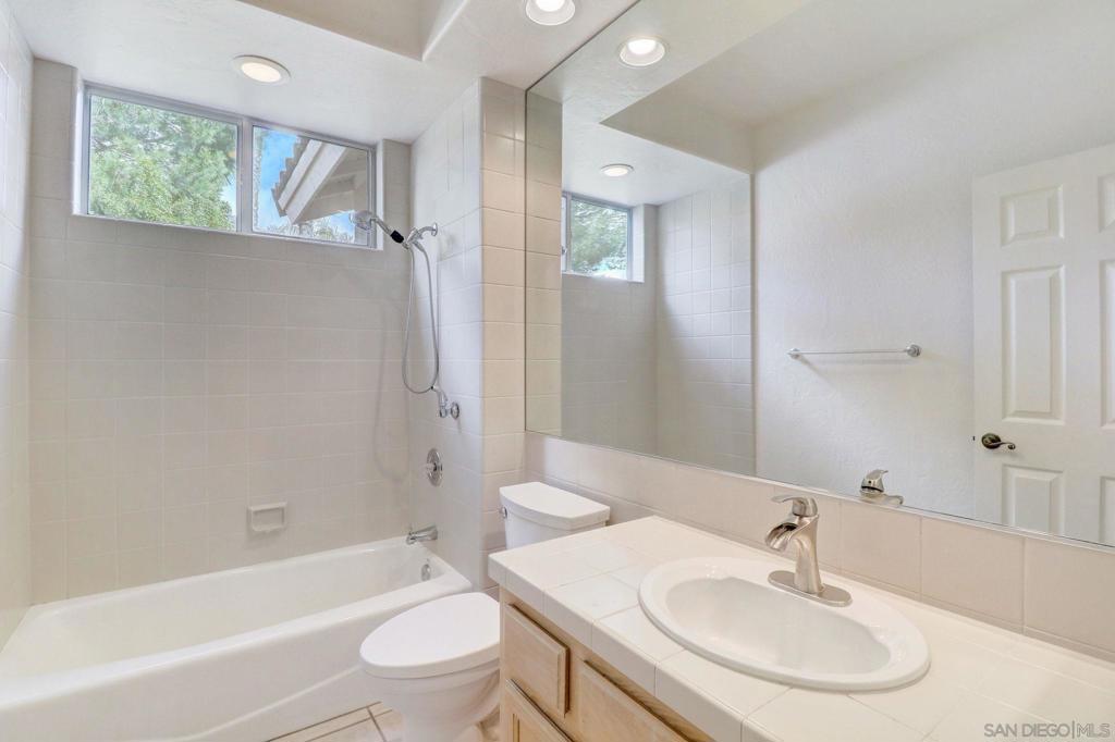 Ramona - Residential