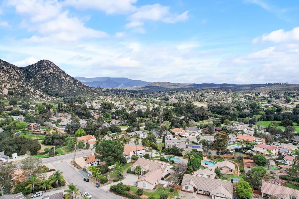 Ramona - Residential