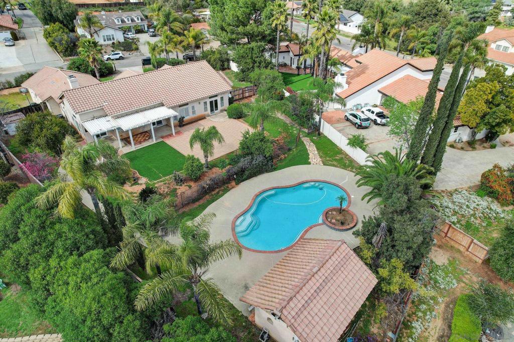 Ramona - Residential