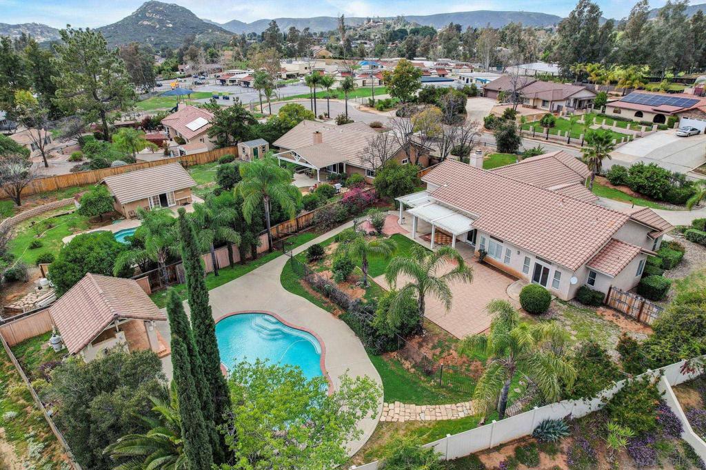 Ramona - Residential