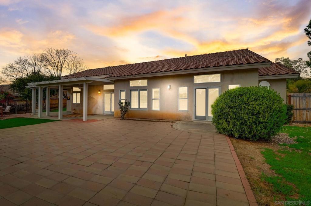 Ramona - Residential