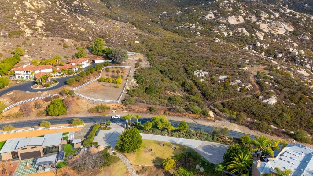 87 Presilla Dr