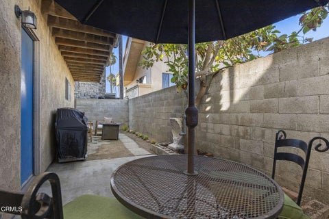 Tiny photo for 261 Hollywood Boulevard, Oxnard, CA 93035 (MLS # V1-39178)